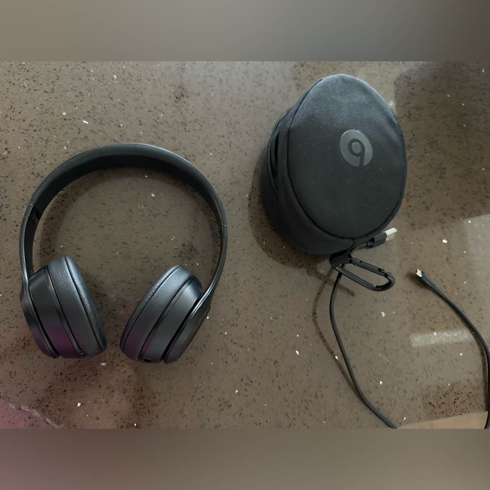 Beats Solo 3 black